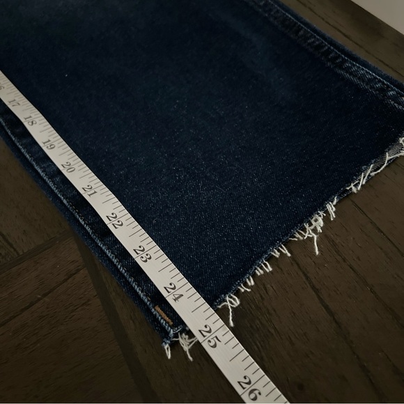 J Crew Classic Vintage Women’s Blue Jeans Fray Bottom Size 32P - Picture 16 of 16